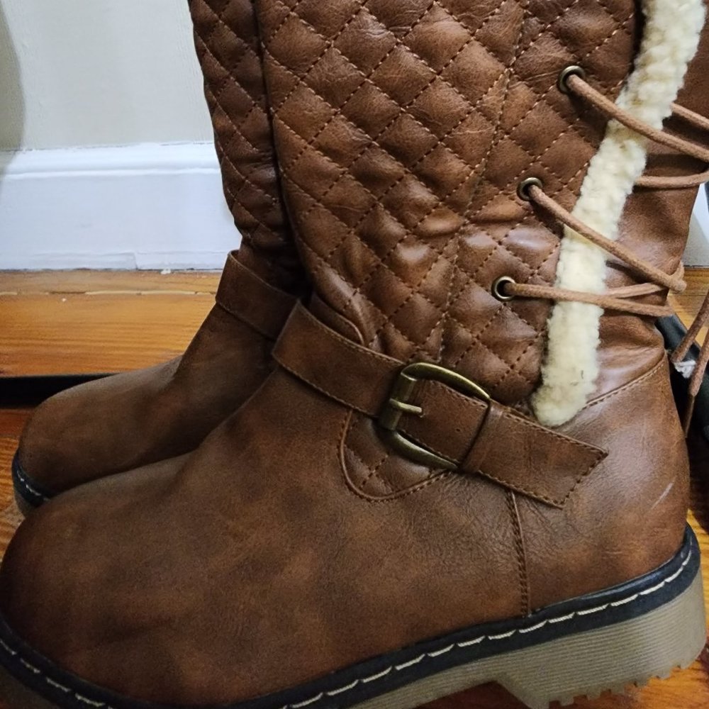 West Blvd Fuzzy Horse Girl Boots